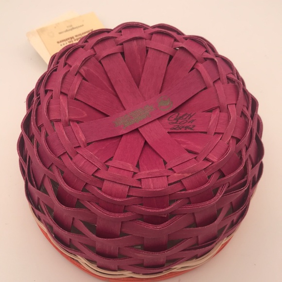 NWT Longaberger 2011 Summer Lovin' Small Ware Basket w/Liner Signed & Dated - Picture 5 of 12